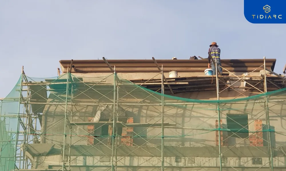 Đắp mái ngói biệt thự tân cổ điển đồng tháp