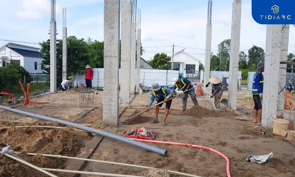 Đổ bê tông cột biệt thự tân cổ điển đồng tháp