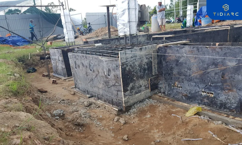 Gia công lắp dựng cốp pha móng