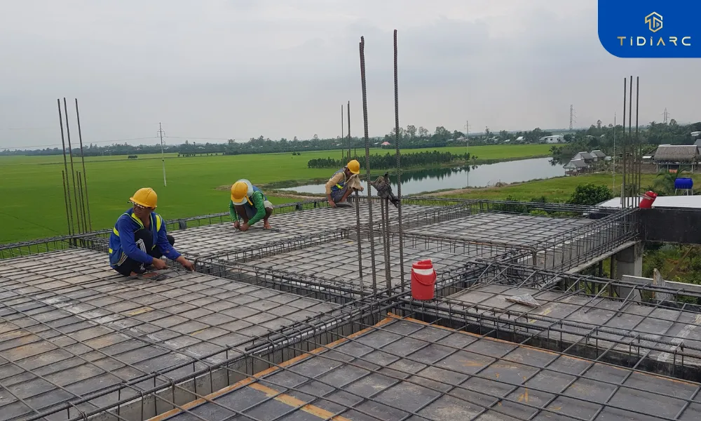 Thép sàn và thang bộ biệt thự tân cổ điển đồng tháp