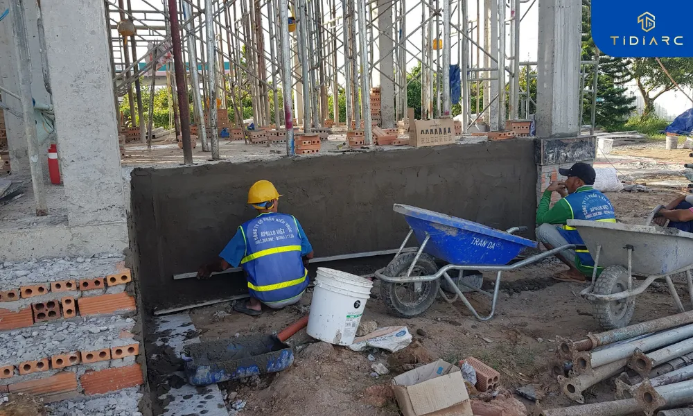 Trát tường cổ móng biệt thự tân cổ điển đồng tháp