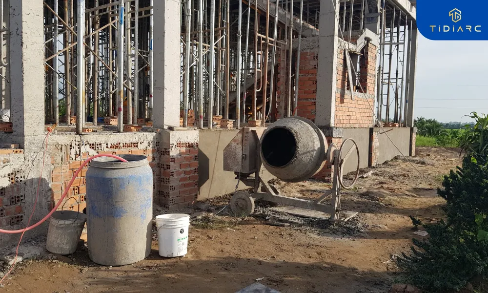 Trát tường cổ móng biệt thự tân cổ điển đồng tháp