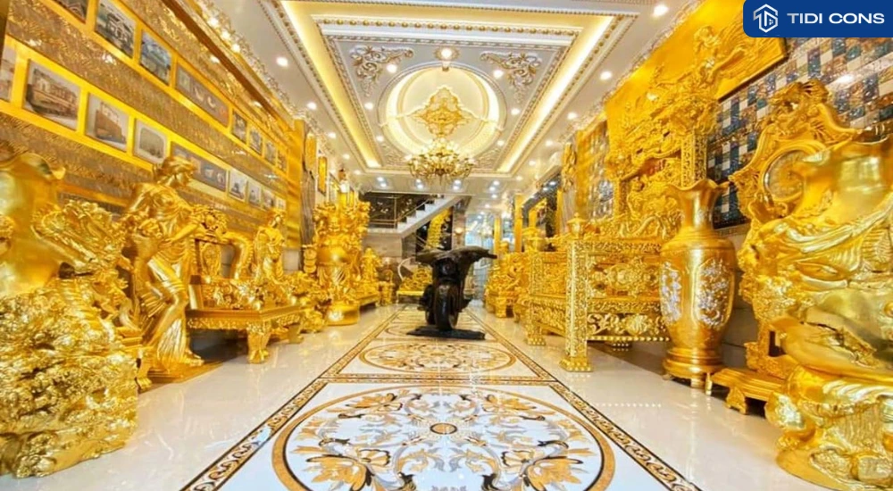 gold house