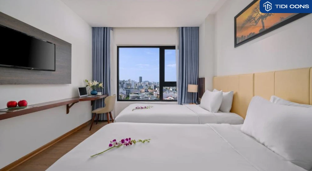 Aria Grand