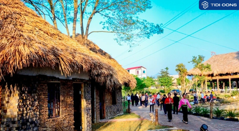 hồ pá khoang điện biên