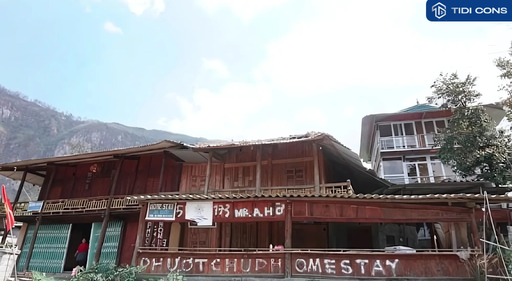 phượt y tý